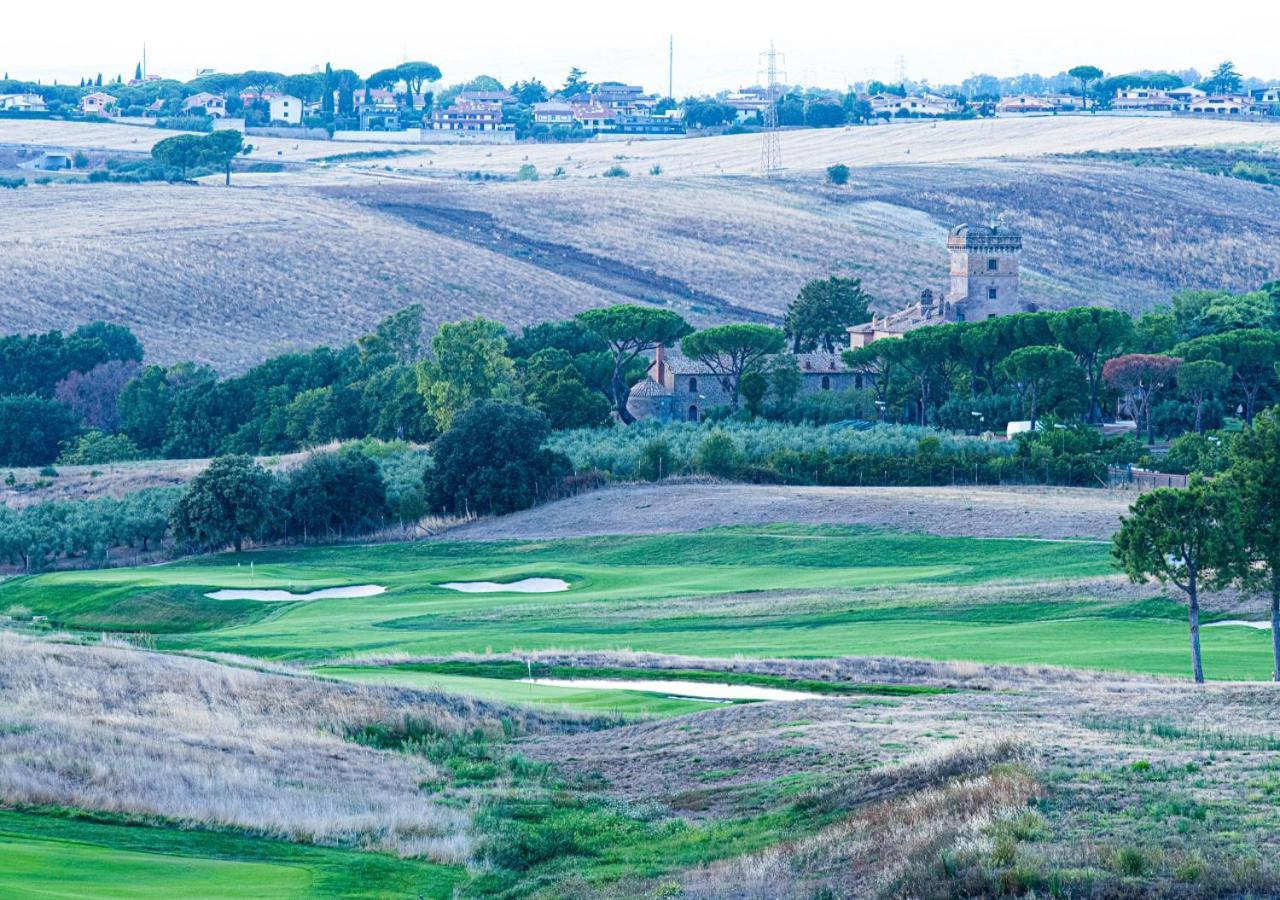 Villa Silvia Marco Simone Buitenkant foto